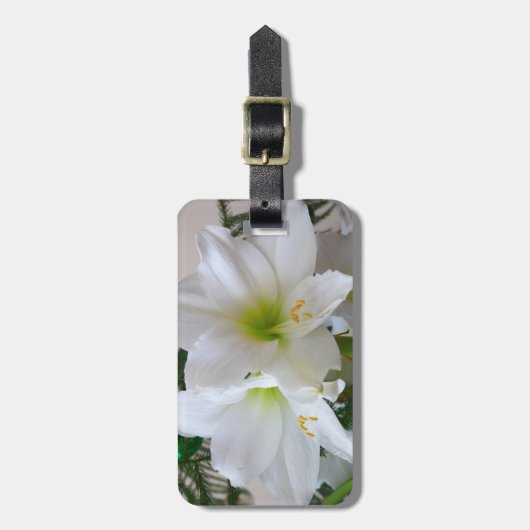 Witte amaryllis en kerstboom bagagelabel (Voorkant verticaal)