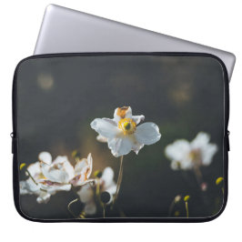 Witte anemonbloemen laptop sleeve