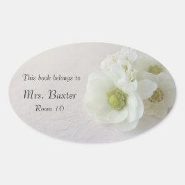 Witte anemonen op textuur ovale sticker