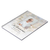 Witte anjer bloemenviering van het leven begrafeni notitieboek (Linkerzijde)