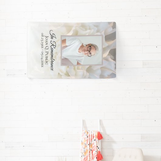 Witte anjer bloemenviering van het leven begrafeni spandoek (Insitu)