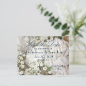 Witte anjers en baby's adem redden de data aankondigingskaart (Staand voorkant)