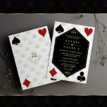 Witte Art Deco Gatsby Casino Vegas Poker Bruiloft  Kaart<br><div class="desc">Uniek Casino Royale en Great Gatsby thema kaartontwerp. Het bevat vintage namaak goud fleur-de-lis, Roaring 20's oude Hollywood, speelkaarten kleuren, op witte art deco patroon. Speciale formuleringen worden gebruikt zoals in poker game. Aan de achterkant namaak goud Art Deco patroon, initialen. Gebruik de Personaliseer tool om uw informatie toe te...</div>