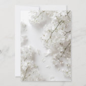 Witte baby's adem minimalistische moderne bruiloft kaart (Achterkant)