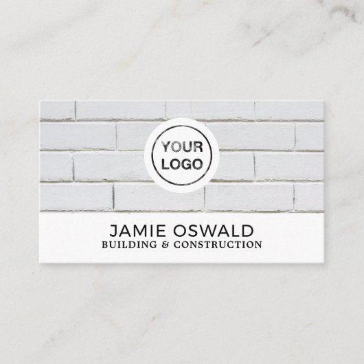 Witte bakstenen muur, bouwbedrijf, bouwmachines visitekaartje (Voorkant)