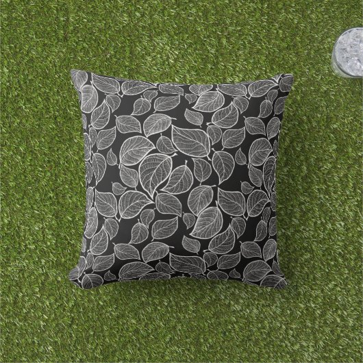 Witte bladeren op zwart Sierkussen (Gras)