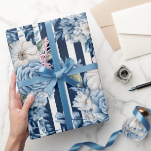 Witte Blauwe Strepen Bloemige Verjaardag Cadeaupapier