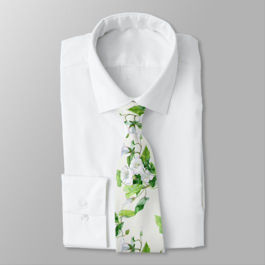 Witte bloem, gevlekt stropdas (Gebonden)