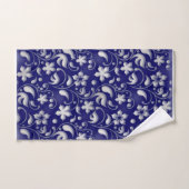 Witte bloem met blauwe achtergrond bad handdoek (Handdoek)