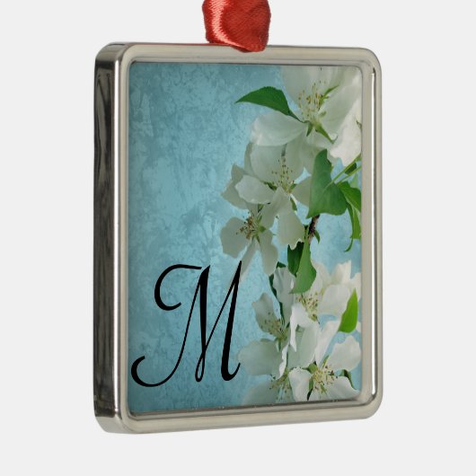 Witte Bloem op Blauwe Hemel Monogram Initiaal Orna Metalen Ornament (Rechts)