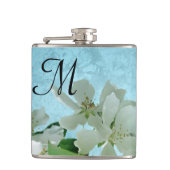 Witte Bloem op Blue Sky Monogram Whiskey Flask Heupfles (Voorkant)