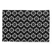 Witte bloem op zwarte achtergrond, herhalingspatro kussensloop (Achterkant-Links)