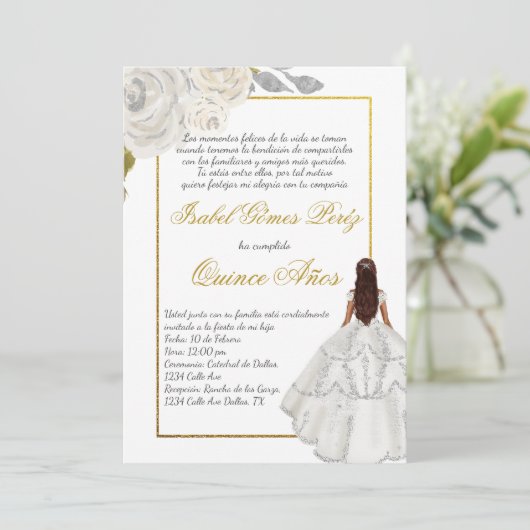 Witte bloem Quince uitnodiging in het Spaans (Staand voorkant)