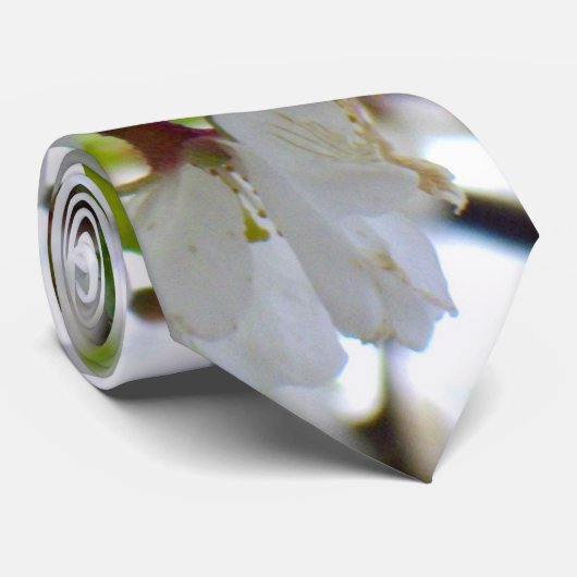 Witte bloem stropdas (Opgerold)