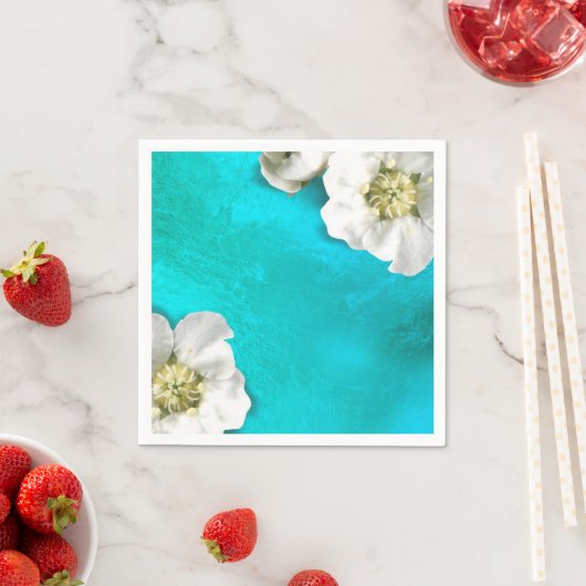 Witte Bloem Tiffany Aqua Glas Metallic Delicate Servetten (Insitu)