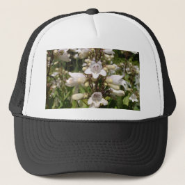Witte Bloem Trucker Pet