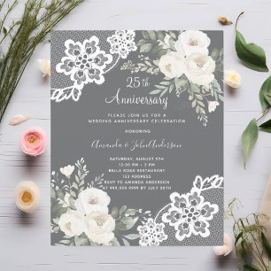 Witte bloemen 25ste huwelijksverjaardag uitnodigin