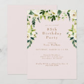 Witte Bloemen Blush 85ste Verjaardag Party Uitnodi Kaart (Voorkant / Achterkant)