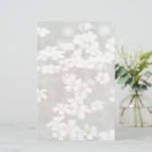 Witte bloemen briefpapier (Staand voorkant)