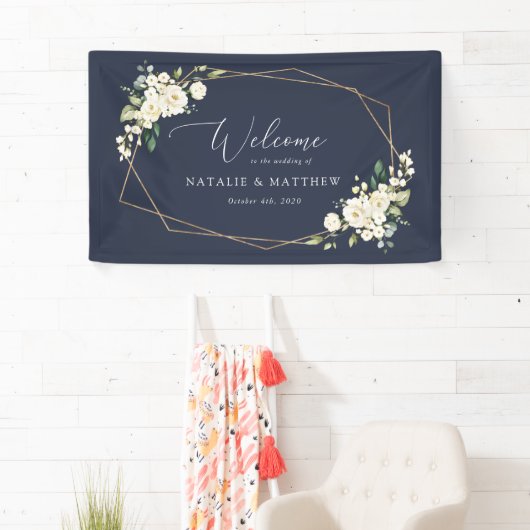 Witte bloemen, Cream Flowers, Weddenschap Spandoek (Insitu)