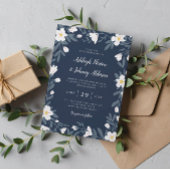 Witte Bloemen Donkerblauwe Bloemige Bruiloft Kaart