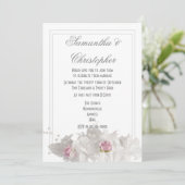 Witte bloemen effen minimale trouwdag kaart (Staand voorkant)