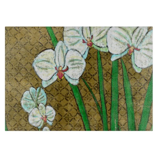 Witte bloemen en groene gedichten aan de bruine gr snijplank (Voorkant)