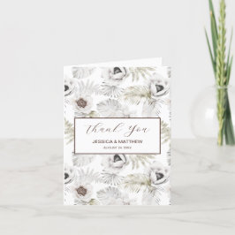 Witte bloemen en veren bedankkaart