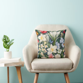 Witte bloemen en vlinders kussen