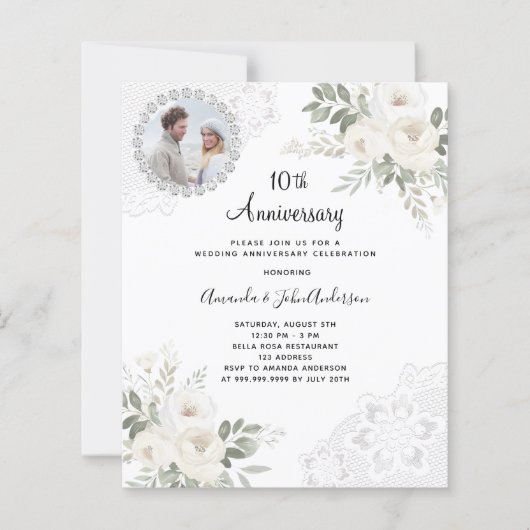 Witte bloemen foto 10e trouwdag uitnodiging (Voorkant)
