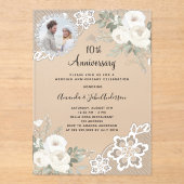 Witte bloemen foto helder 10-jarig huwelijksjubile acryl uitnodigingen (Voorkant)