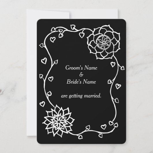 Witte bloemen harten op zwarte bruiloft uitnodigin kaart (Voorkant)