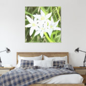 Witte Bloemen Knoflook Bloesem Digitale Kunst Canvas Afdruk (Insitu (Slaapkamer))
