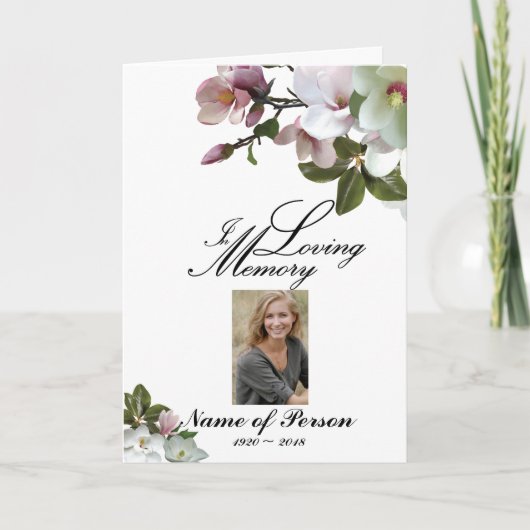 Witte bloemen Magnolia begrafenisprogramma Programma (Voorkant)