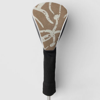 Witte bloemen op bruin golfheadcover
