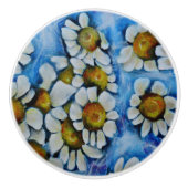 Witte Bloemen op een blauwe achtergrond Keramische Knop (Voorkant)