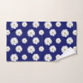 Witte bloemen op marineblauw bad handdoek (Handdoek)