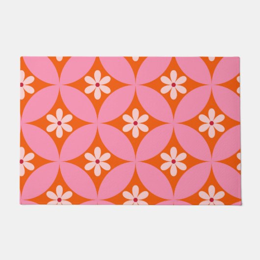 Witte bloemen op midden eeuw roze cirkels patroon deurmat (Voorkant)