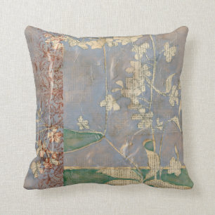 Witte bloemen op Newsprint Achtergrond Kussen