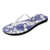 Witte bloemen op Periwinkle Teenslippers (Schuin)
