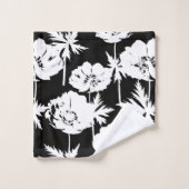 Witte bloemen op zwart. bad handdoek (Wasdoekje)