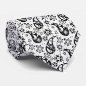 Witte Bloemen Paisley Patroon Ontwerp Stropdas (Opgerold)