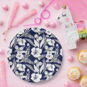 Witte bloemen. papieren bordje (Feest)