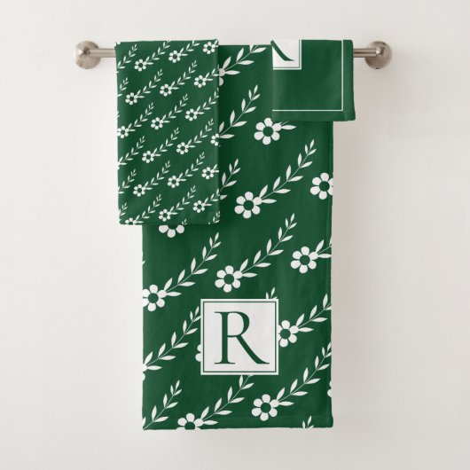 Witte bloemen patroon en monogram smaragdgroen bad handdoek (Insitu)