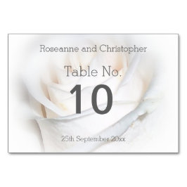 Witte Bloemen Trouwtafel instellen Kaart