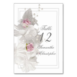 Witte bloemen trouwtafel nummer kaart