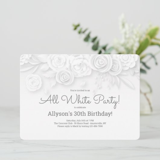 Witte Bloemen Uitnodiging (Staand voorkant)