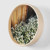 Witte bloemen & verweerde hek (houten rand) (Hoek)