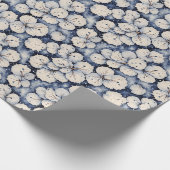 Witte Bloemen Winterbladeren Cadeaupapier (Hoek)