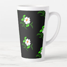 Witte bloemen zwarte achtergrond aluminiumwaterbod latte mok